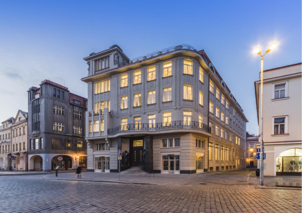 Galerie moderního umění na Velkém náměstí v Hradci Králové